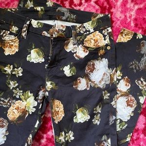 Seven for all mankind floral pants